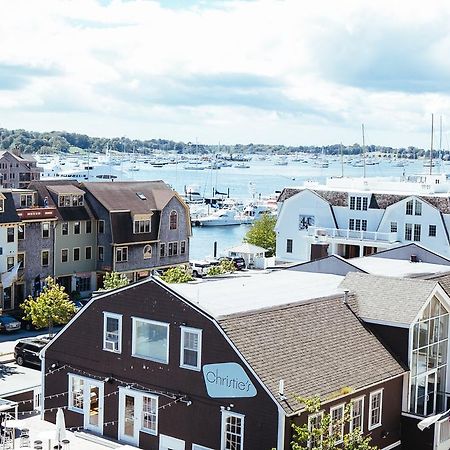 Newport Bay Club And Hotel Buitenkant foto